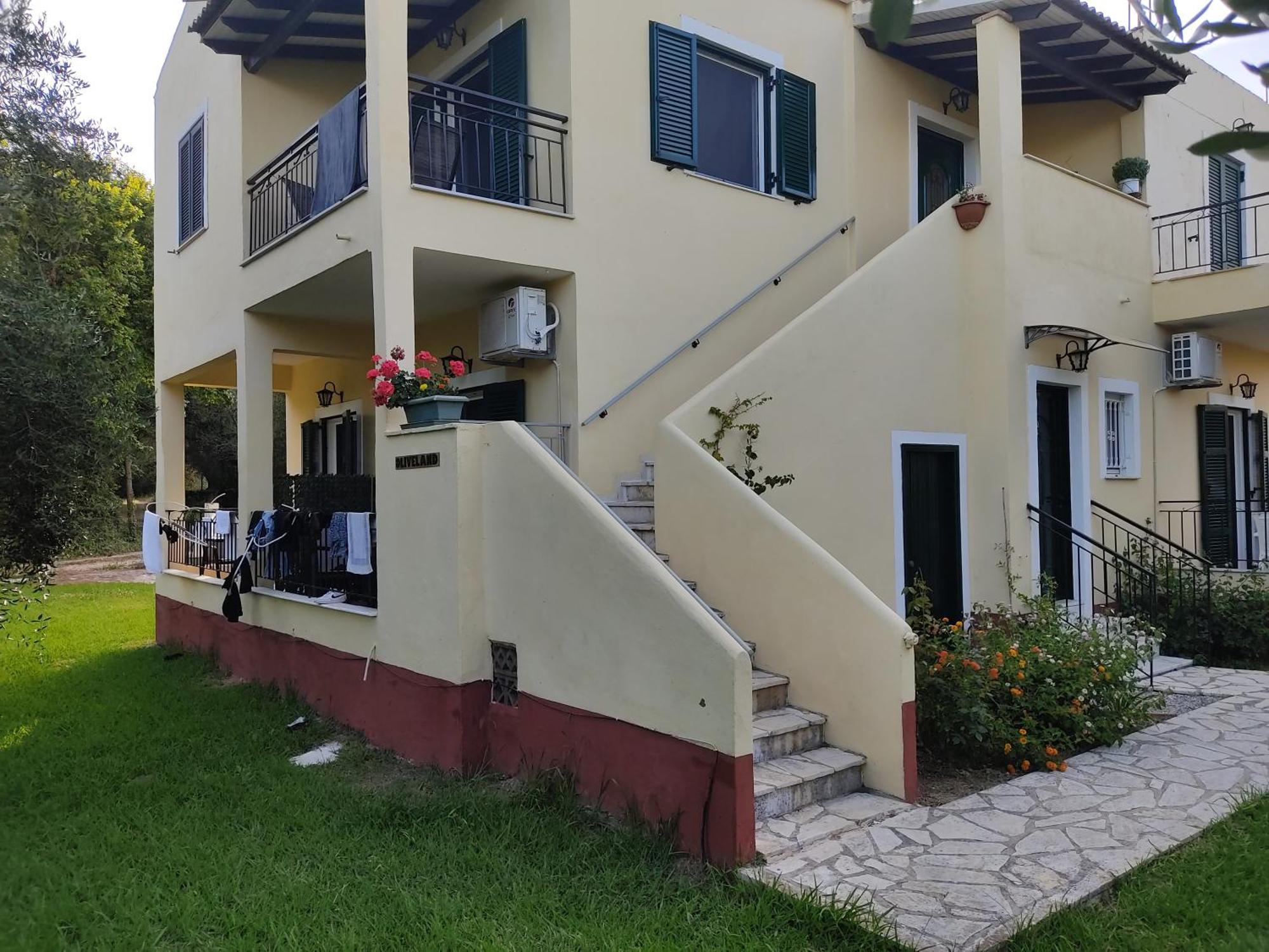 Oliveland Apartments Kávos المظهر الخارجي الصورة